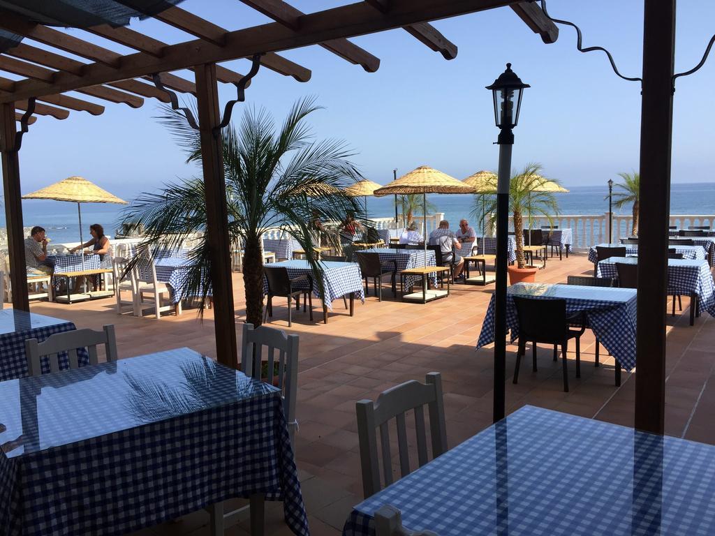 Manolya Hotel Lapithos (Northern Cyprus) Exterior foto